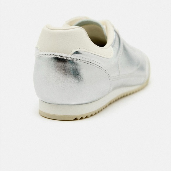 Zara Silver metallic running shoes - Picture 2 of 4